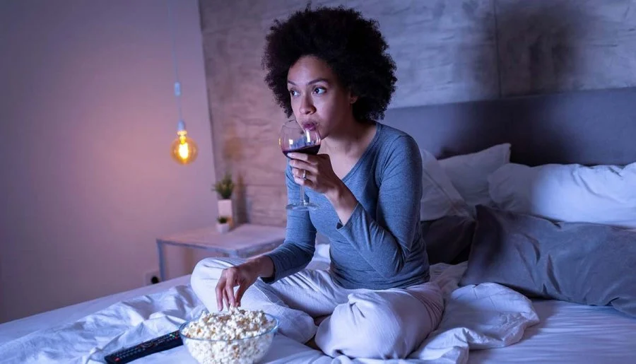 Late-night snacking